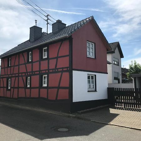 Ferienhaus Eifeldoemchen Villa Bad Muenstereifel Dış mekan fotoğraf
